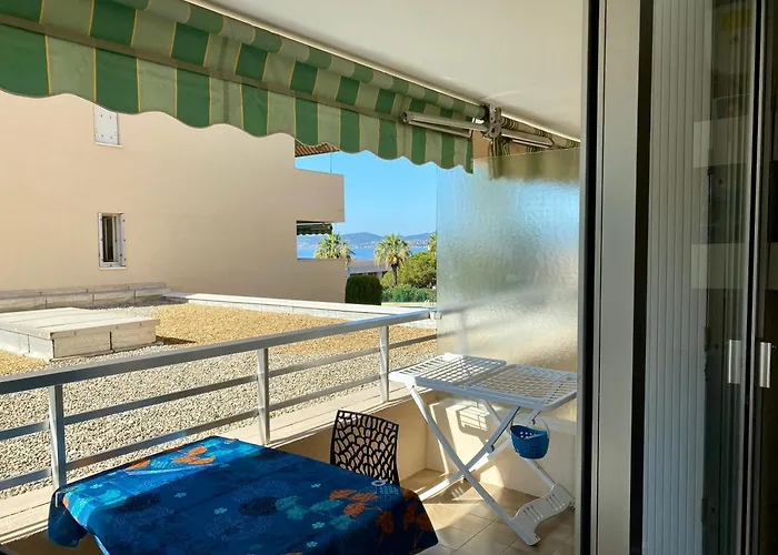 127, Vue Et Piscine, Port Santa Lucia *