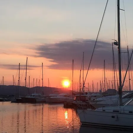 127, Vue Et Piscine, Port Santa Lucia Apartment Saint-Raphael (Var)
