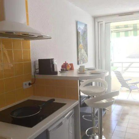 127, Vue Et Piscine, Port Santa Lucia *