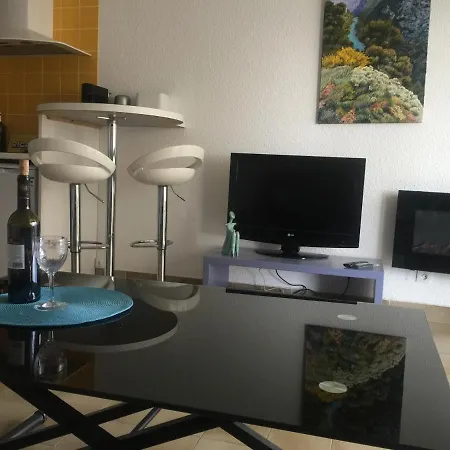 Апартаменты 127, Vue Et Piscine, Port Santa Lucia Сен-Рафаэль