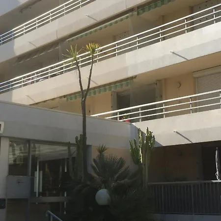 127, Vue Et Piscine, Port Santa Lucia Apartment