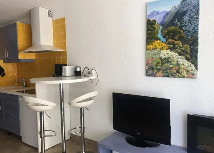 127, Vue Et Piscine, Port Santa Lucia Апартаменты Сен-Рафаэль